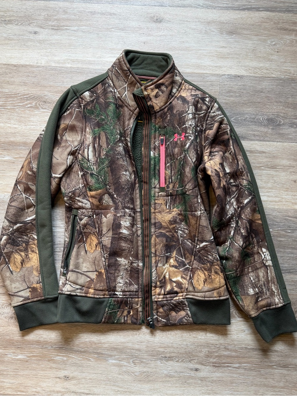 Under Armour. Ladies Camo, UA Storm Jacket. Medium.